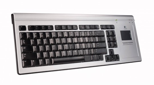 Új Logitech perifériák PS3-hoz