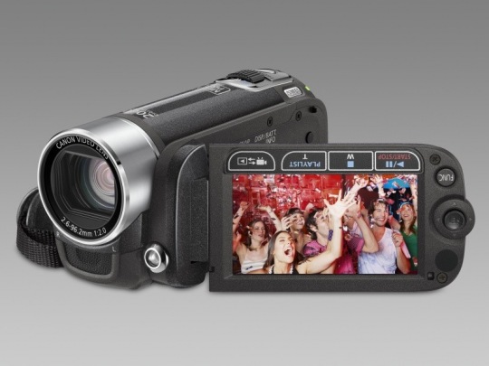 SD kártyára rögzítő új Canon digitális kamerák