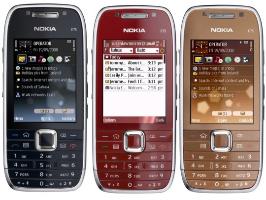 Megérkezett a Nokia E75 - mobiltelefon üzleti és magán levelezéshez