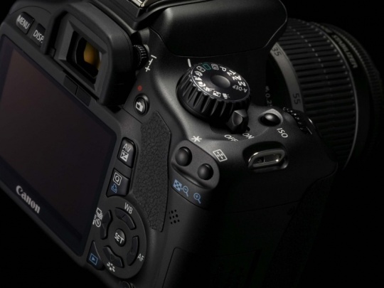 EOS 550D - új DSLR a Canontól