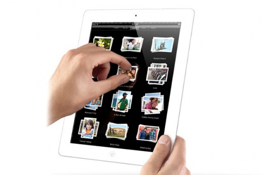 Március végén érkezik az iPad 2 hazánkba