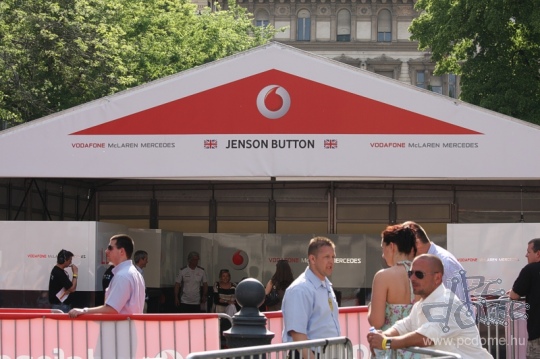 Budapesten járt Jenson Button - fotógaléria