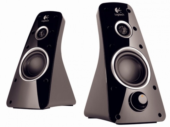 Logitech Z520 Logitech Z520