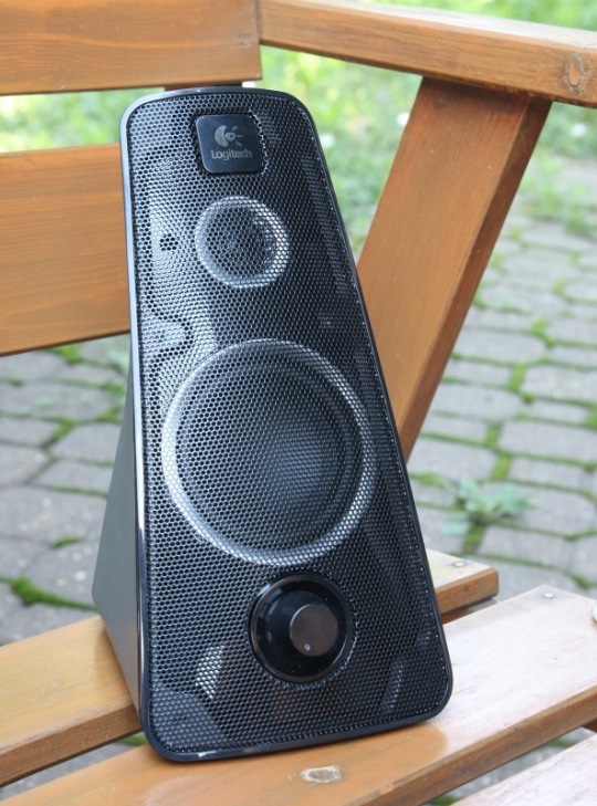 Logitech Z520 Logitech Z520