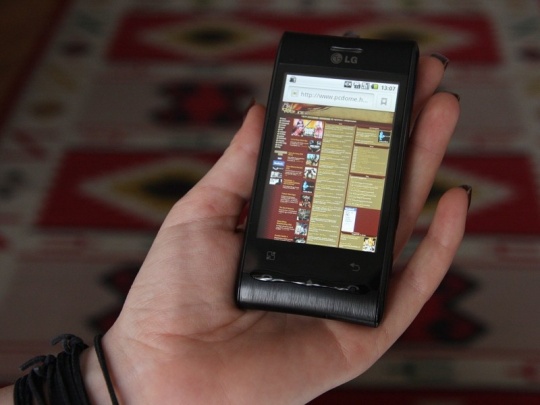 LG Optimus GT540
