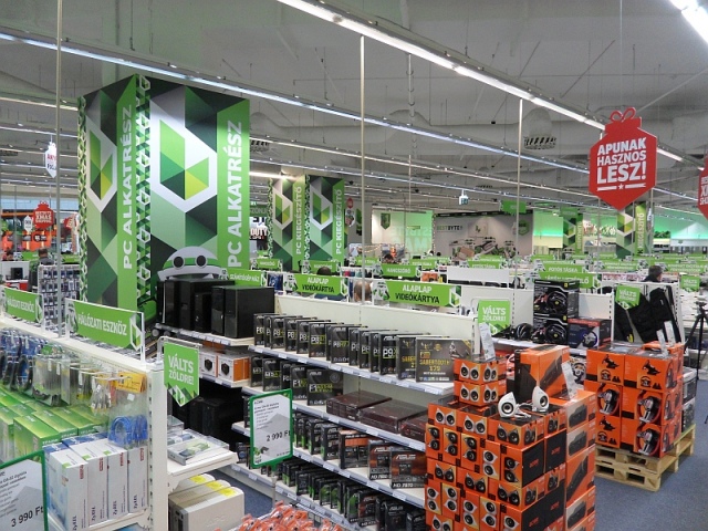 Megújult és tovább bővül a BestByte hálózat