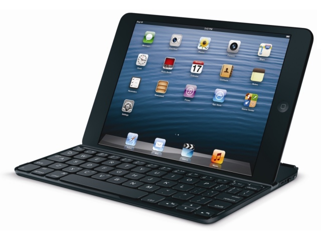 Logitech védőtok és billentyűzet iPad minihez