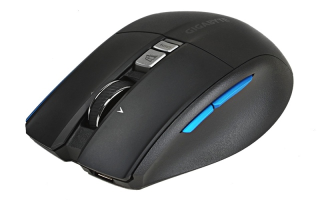 GIGABYTE AIRE M93 ICE drótnélküli egér
