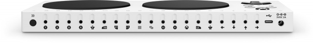 Speciális Xbox One kontroller fogyatékkal élőknek