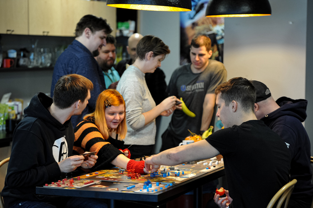 PC-s játékon dolgozik a MADFINGER Games