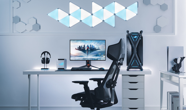 ASUS ROG Swift OLED PG27AQDM monitor