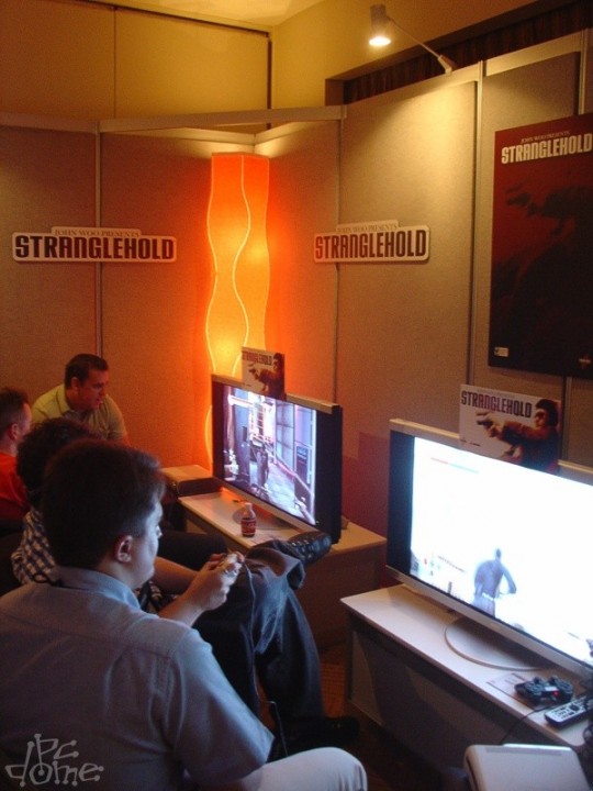 Újabb helyszíni fotók az E3-ról