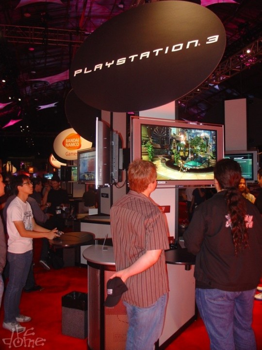 Újabb helyszíni fotók az E3-ról