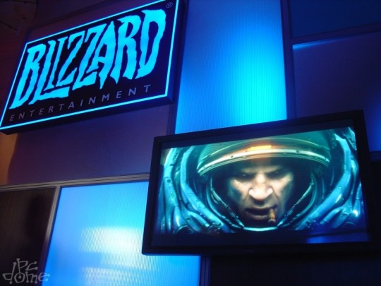 Újabb helyszíni fotók az E3-ról