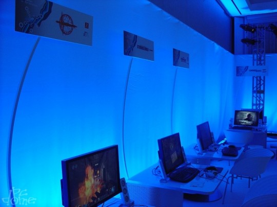 Újabb helyszíni fotók az E3-ról