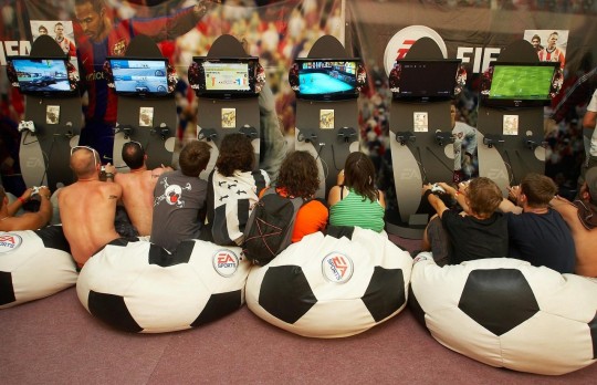 Electronic Arts sátor a Szigeten