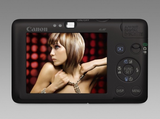 Digital IXUS 100 IS