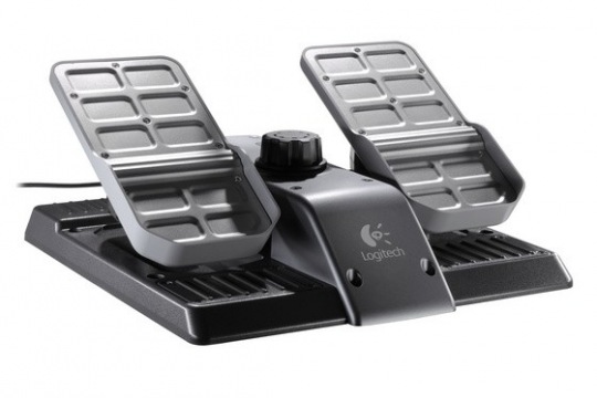 Logitech Flight System G940 repülőgép-szimulátor vezérlő