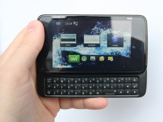 Novemberben érkezik a linuxos Nokia N900