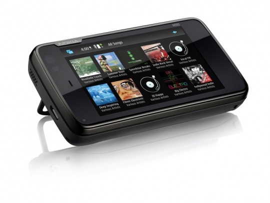 Novemberben érkezik a linuxos Nokia N900