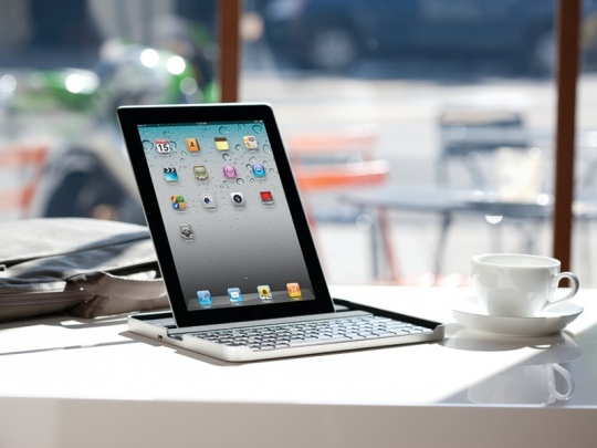 iPad kiegészítők a Logitechtől