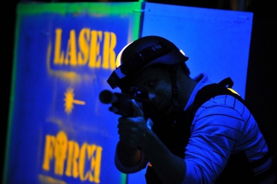PC Dome szerkesztőségi találkozó a Laser Force-ban