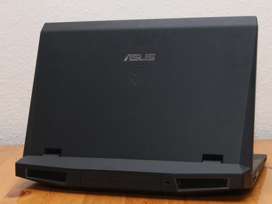 Asus G73Jh gamer notebook
