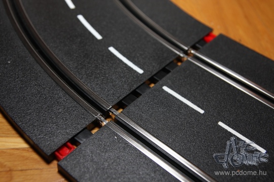 Kipróbáltunk egy Carrera DIGITAL versenypályát