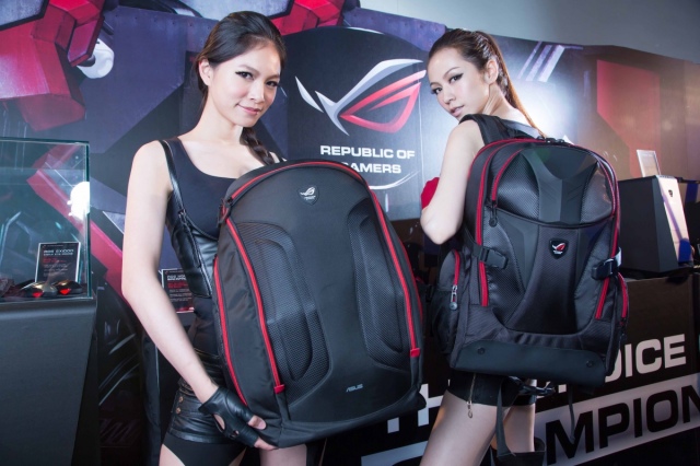 ROG Nomad hátizsákok