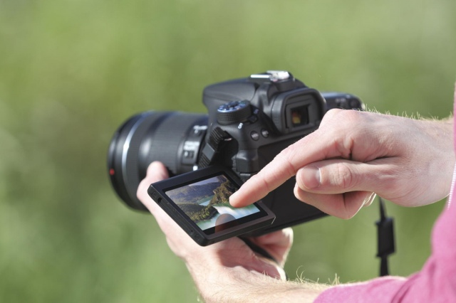 Augusztusban érkezik a Canon EOS 70D