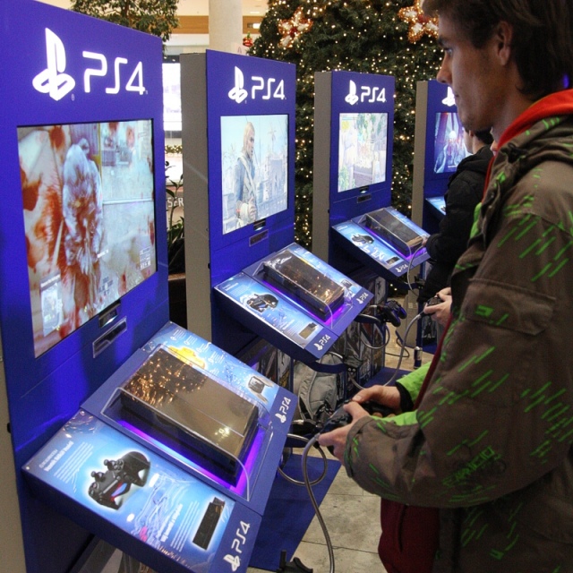 Interjú Sándor Csabával a PlayStation 4-ről