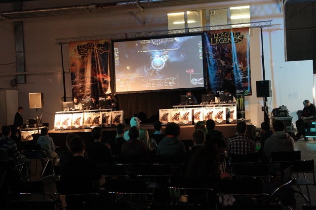PlayIT Show 2014 őszi fotógaléria