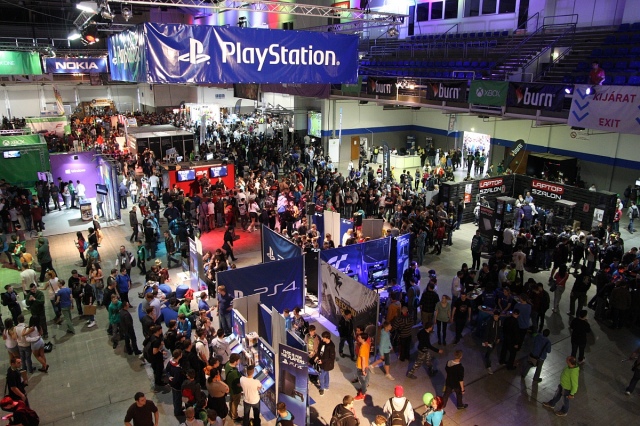 PlayIT és Veletech szombaton