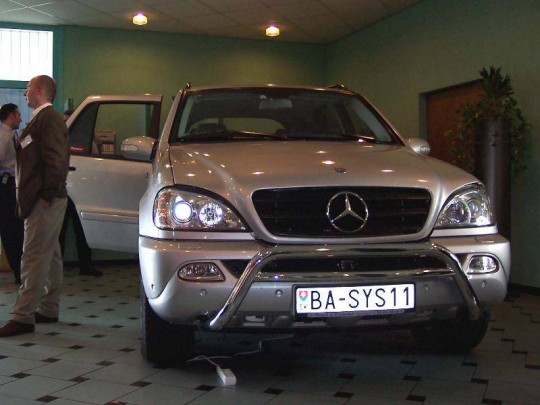 A szlovák BaSys részleg Mercedes ML demo-terepjárója