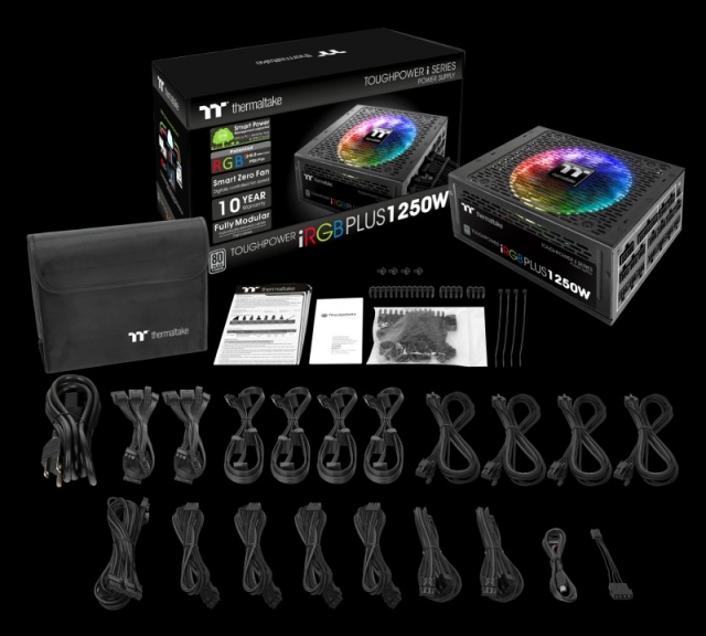 RGB-s tápegység a Thermaltake-től