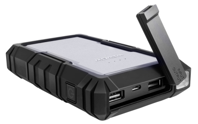 Ütésálló ADATA D16750 powerbank 16750 mAh kapacitással