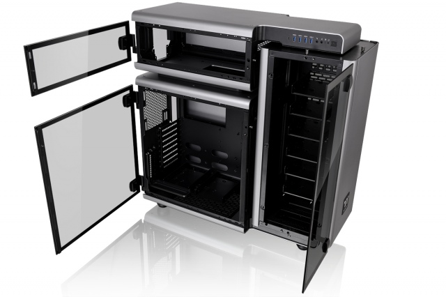 A CES 2018-on mutatták be a Thermaltake Level 20 toronyházat