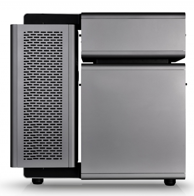 A CES 2018-on mutatták be a Thermaltake Level 20 toronyházat