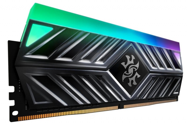 ADATA XPG Spetrix D41 DDR4 memóriák RGB világítással