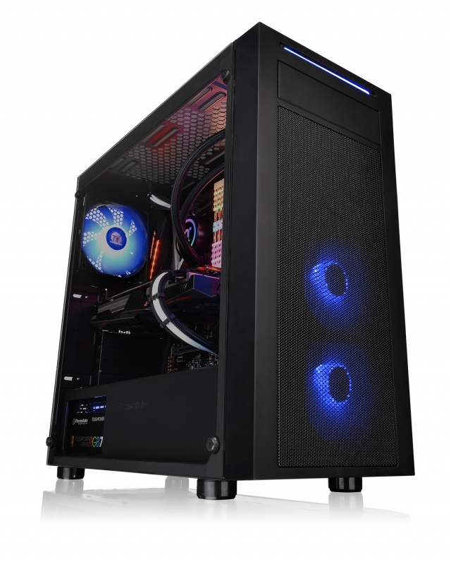 A Thermaltake bemutatta a Versa J sorozatot