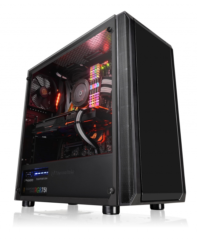 A Thermaltake bemutatta a Versa J sorozatot