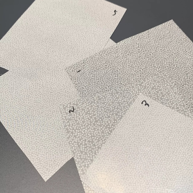 Gondoltad volna, hogy 40 ezer apró szimbólum borítja a DualSense kontrollert?