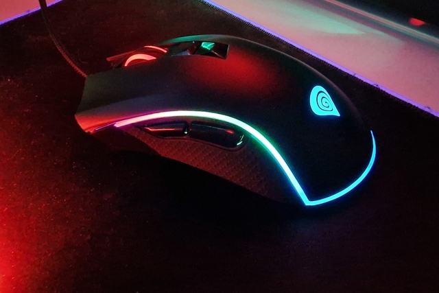 Genesis Krypton 770 egérteszt – Tudja azt, amit kell