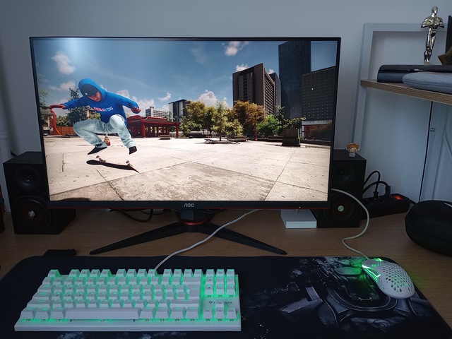 AOC Gaming U28G2XU2 monitorteszt – 28 x KKKK