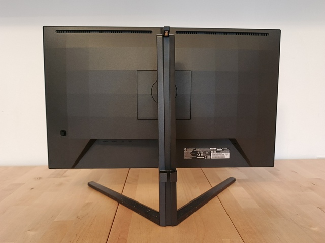 Philips Evnia 27M2N3800A monitorteszt – Skizofrénia