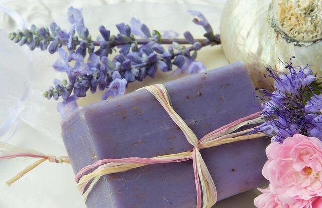 Levendula a lakásban: illat, stílus és praktikum (x)