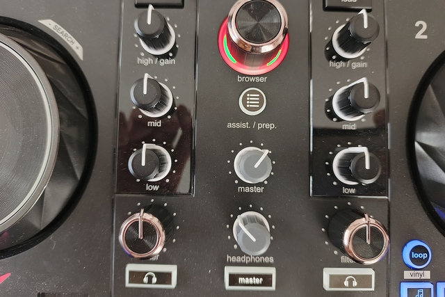 Hercules DJControl Inpulse 200 Mk3 teszt – Három a francia igazság!